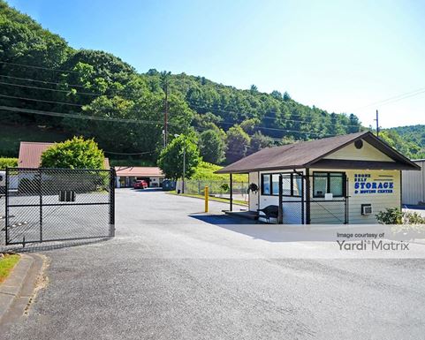 Source URL: https://cdnsc.rentcafe.com/dmslivecafe/3/1748199/1748199-1-4.jpg?width=-1&height=385&quality=80