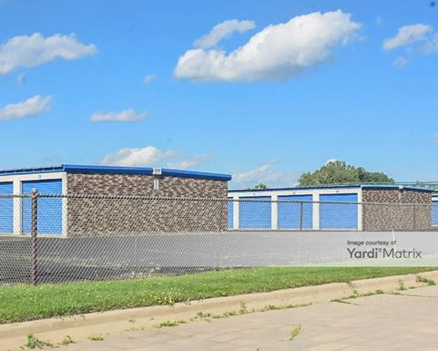 Source URL: https://cdnsc.rentcafe.com/dmslivecafe/3/1748200/1748200-1-2.jpg?width=-1&height=385&quality=80