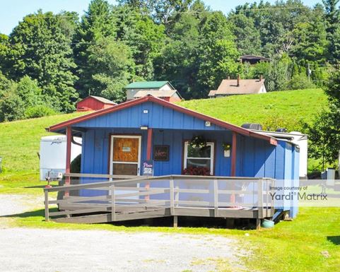 Source URL: https://cdnsc.rentcafe.com/dmslivecafe/3/1748205/1748205-1-2.jpg?width=-1&height=385&quality=80