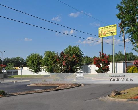 Source URL: https://cdnsc.rentcafe.com/dmslivecafe/3/1748212/1748212-1-3.jpg?width=-1&height=385&quality=80