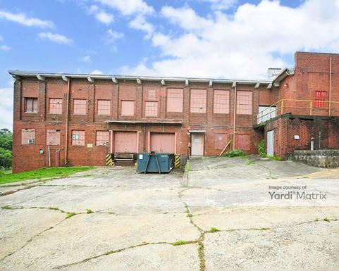 Source URL: https://cdnsc.rentcafe.com/dmslivecafe/3/1748213/1748213-1-4.jpg?width=-1&height=385&quality=80