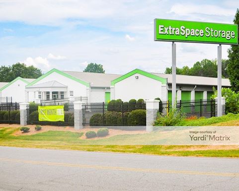 Source URL: https://cdnsc.rentcafe.com/dmslivecafe/3/1748214/1748214-1-4.jpg?width=-1&height=385&quality=80