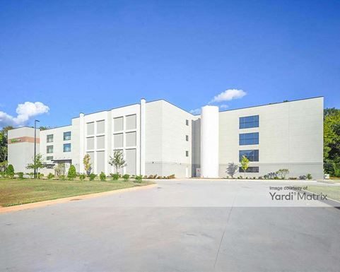 Source URL: https://cdnsc.rentcafe.com/dmslivecafe/3/1748254/1748254-1-5.jpg?width=-1&height=385&quality=80