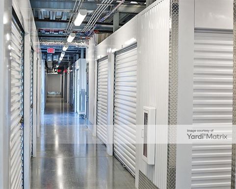 Source URL: https://cdnsc.rentcafe.com/dmslivecafe/3/1748255/1748255-1-4.jpg?width=-1&height=385&quality=80