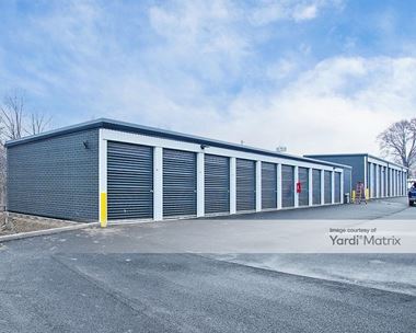 Storage Units for Rent available at 3551 Franks Drive, St Charles, MO 63301