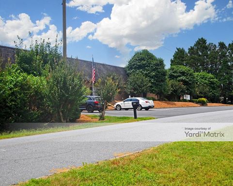 Source URL: https://cdnsc.rentcafe.com/dmslivecafe/3/1748294/1748294-1-3.jpg?width=-1&height=385&quality=80