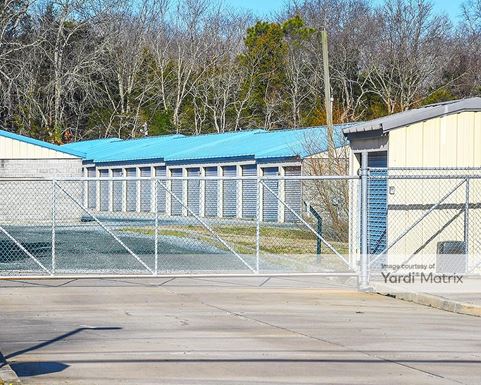 Source URL: https://cdnsc.rentcafe.com/dmslivecafe/3/1766784/1766784-1-4.jpg?width=-1&height=385&quality=80