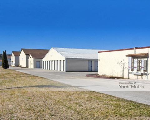 Source URL: https://cdnsc.rentcafe.com/dmslivecafe/3/1766799/1766799-1-3.jpg?width=-1&height=385&quality=80