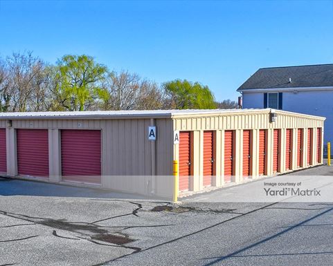 Source URL: https://cdnsc.rentcafe.com/dmslivecafe/3/1766819/1766819-1-4.jpg?width=-1&height=385&quality=80