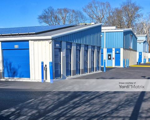 Source URL: https://cdnsc.rentcafe.com/dmslivecafe/3/1766821/1766821-1-4.jpg?width=-1&height=385&quality=80