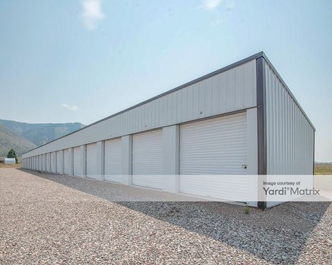 Source URL: https://cdnsc.rentcafe.com/dmslivecafe/3/1766822/1766822-1-5.jpg?width=-1&height=385&quality=80