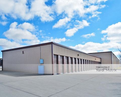 Source URL: https://cdnsc.rentcafe.com/dmslivecafe/3/1766856/1766856-1-5.jpg?width=-1&height=385&quality=80