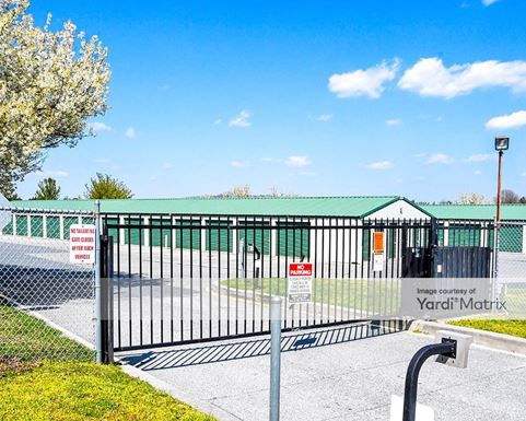 Source URL: https://cdnsc.rentcafe.com/dmslivecafe/3/1766859/1766859-1-2.jpg?width=-1&height=385&quality=80