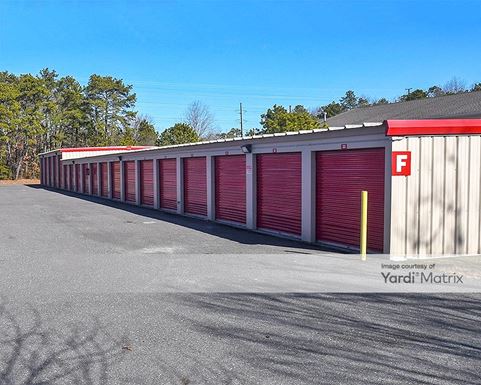 Source URL: https://cdnsc.rentcafe.com/dmslivecafe/3/1766872/1766872-1-4.jpg?width=-1&height=385&quality=80