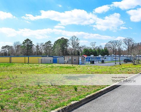 Source URL: https://cdnsc.rentcafe.com/dmslivecafe/3/1766873/1766873-1-4.jpg?width=-1&height=385&quality=80