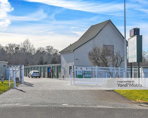 Source URL: https://cdnsc.rentcafe.com/dmslivecafe/3/1766875/1766875-1-2.jpg?width=-1&height=385&quality=80