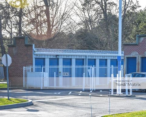 Source URL: https://cdnsc.rentcafe.com/dmslivecafe/3/1766881/1766881-1-2.jpg?width=-1&height=385&quality=80