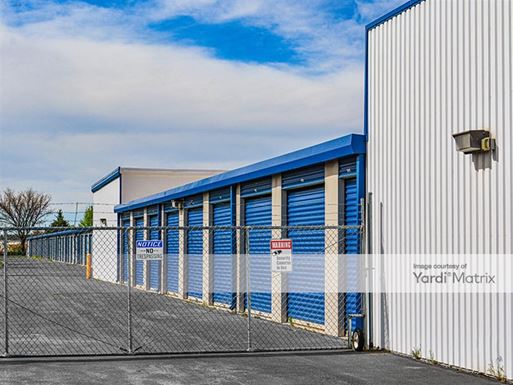 Source URL: https://cdnsc.rentcafe.com/dmslivecafe/3/1766882/1766882-1-3.jpg?width=-1&height=385&quality=80