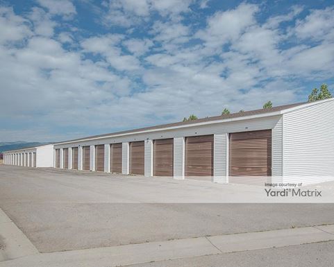 Source URL: https://cdnsc.rentcafe.com/dmslivecafe/3/1766884/1766884-1-5.jpg?width=-1&height=385&quality=80