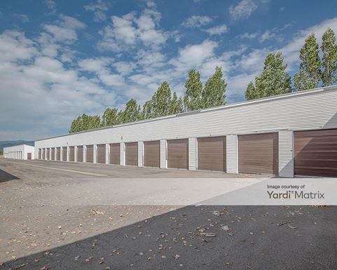 Source URL: https://cdnsc.rentcafe.com/dmslivecafe/3/1766884/1766884-1-6.jpg?width=-1&height=385&quality=80