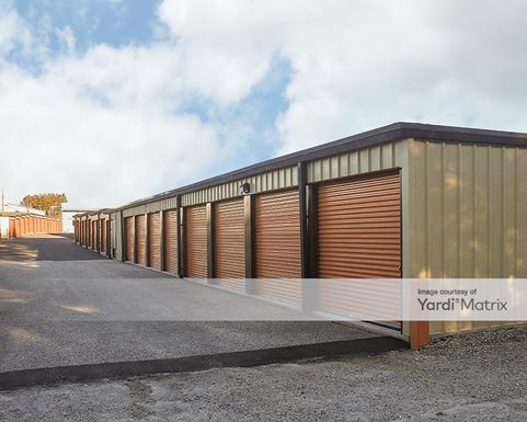 Source URL: https://cdnsc.rentcafe.com/dmslivecafe/3/1766895/1766895-1-4.jpg?width=-1&height=385&quality=80