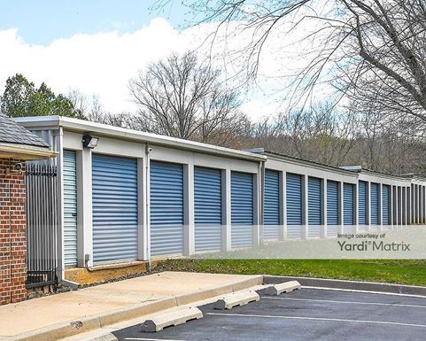 Source URL: https://cdnsc.rentcafe.com/dmslivecafe/3/1766901/1766901-1-4.jpg?width=-1&height=385&quality=80