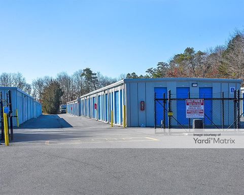 Source URL: https://cdnsc.rentcafe.com/dmslivecafe/3/1766902/1766902-1-4.jpg?width=-1&height=385&quality=80