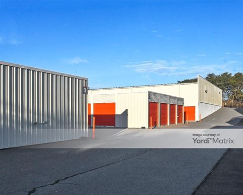 Source URL: https://cdnsc.rentcafe.com/dmslivecafe/3/1766904/1766904-1-4.jpg?width=-1&height=385&quality=80