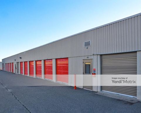 Source URL: https://cdnsc.rentcafe.com/dmslivecafe/3/1766904/1766904-1-5.jpg?width=-1&height=385&quality=80