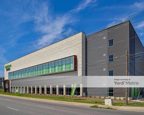 Source URL: https://cdnsc.rentcafe.com/dmslivecafe/3/1766914/1766914-1-4.jpg?width=-1&height=385&quality=80