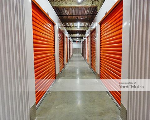 Source URL: https://cdnsc.rentcafe.com/dmslivecafe/3/1766927/1766927-1-4.jpg?width=-1&height=385&quality=80