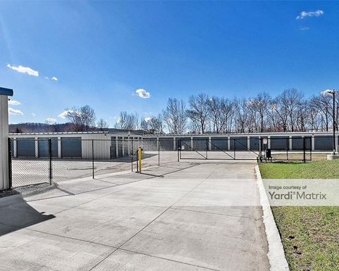 Source URL: https://cdnsc.rentcafe.com/dmslivecafe/3/1766930/1766930-1-3.jpg?width=-1&height=385&quality=80