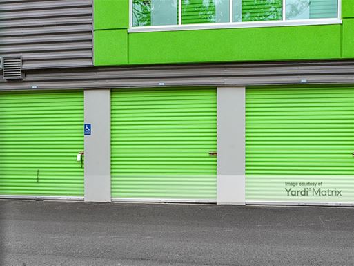 Source URL: https://cdnsc.rentcafe.com/dmslivecafe/3/1766932/1766932-1-6.jpg?width=-1&height=385&quality=80