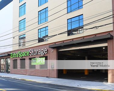 Storage Units for Rent available at 4022 Ridge Avenue, Philadelphia, PA 19129