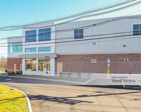 Source URL: https://cdnsc.rentcafe.com/dmslivecafe/3/1766941/1766941-1-3.jpg?width=-1&height=385&quality=80