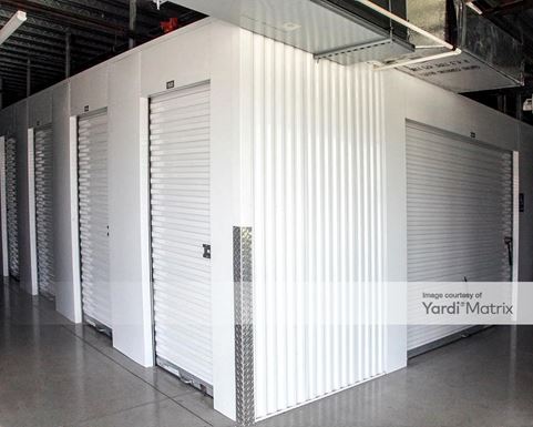 Source URL: https://cdnsc.rentcafe.com/dmslivecafe/3/1766946/1766946-1-5.jpg?width=-1&height=385&quality=80