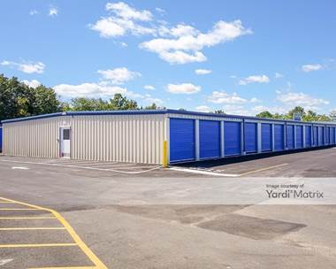 Storage Units for Rent available at 1030 NJ 36, Hazlet, NJ 07730