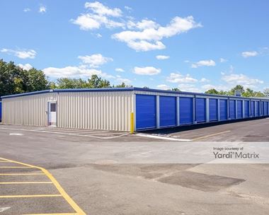 Storage Units for Rent available at 1030 NJ 36, Hazlet, NJ 07730