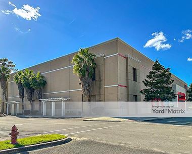 Image for Space Shop Self Storage - 6785 Thomasville Road, Tallahassee, FL