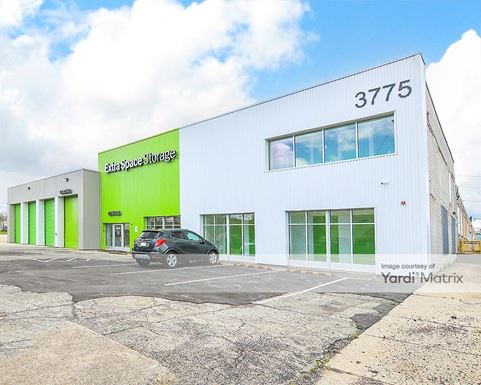 Source URL: https://cdnsc.rentcafe.com/dmslivecafe/3/1766966/1766966-1-2.jpg?width=-1&height=385&quality=80