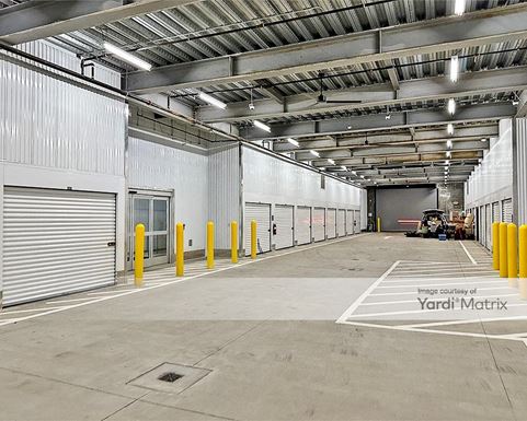 Source URL: https://cdnsc.rentcafe.com/dmslivecafe/3/1766969/1766969-1-4.jpg?width=-1&height=385&quality=80