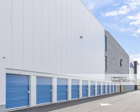 Source URL: https://cdnsc.rentcafe.com/dmslivecafe/3/1766972/1766972-1-4.jpg?width=-1&height=385&quality=80