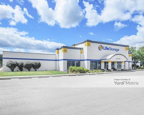 Source URL: https://cdnsc.rentcafe.com/dmslivecafe/3/1766988/1766988-1-2.jpg?width=-1&height=385&quality=80