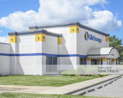 Source URL: https://cdnsc.rentcafe.com/dmslivecafe/3/1766988/1766988-1-6.jpg?width=-1&height=385&quality=80