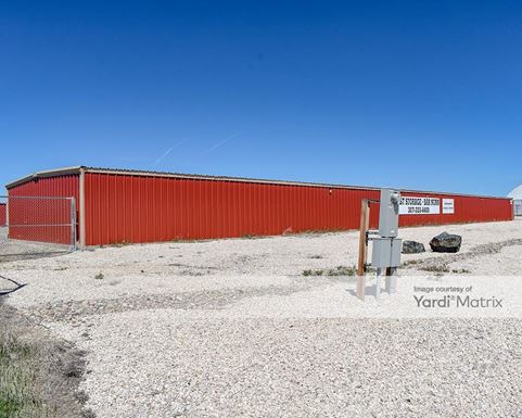 Source URL: https://cdnsc.rentcafe.com/dmslivecafe/3/1767008/1767008-1-5.jpg?width=-1&height=385&quality=80