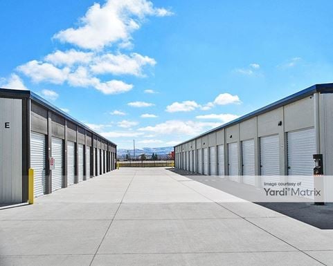 Source URL: https://cdnsc.rentcafe.com/dmslivecafe/3/1767009/1767009-1-4.jpg?width=-1&height=385&quality=80