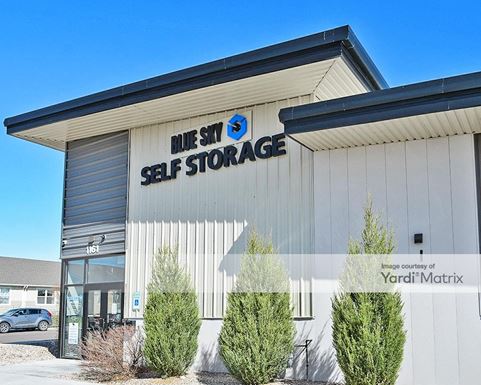 Source URL: https://cdnsc.rentcafe.com/dmslivecafe/3/1767009/1767009-1-5.jpg?width=-1&height=385&quality=80