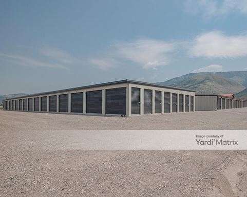 Source URL: https://cdnsc.rentcafe.com/dmslivecafe/3/1767017/1767017-1-6.jpg?width=-1&height=385&quality=80