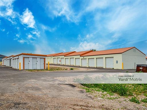 Source URL: https://cdnsc.rentcafe.com/dmslivecafe/3/1767040/1767040-1-4.jpg?width=-1&height=385&quality=80