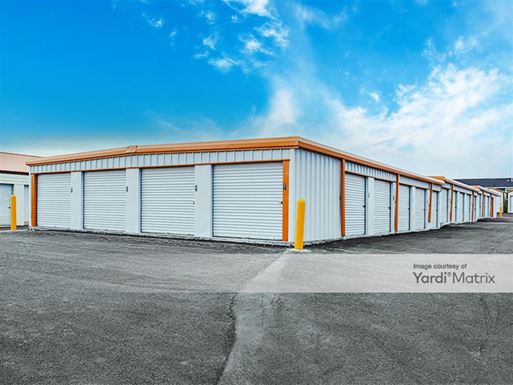 Source URL: https://cdnsc.rentcafe.com/dmslivecafe/3/1767040/1767040-1-5.jpg?width=-1&height=385&quality=80